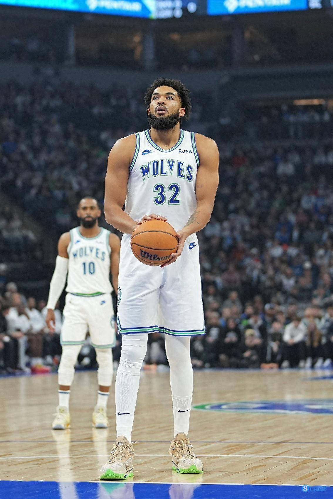 包含开拓者逆袭火箭晋级西部半决赛，唐斯单节24分的词条