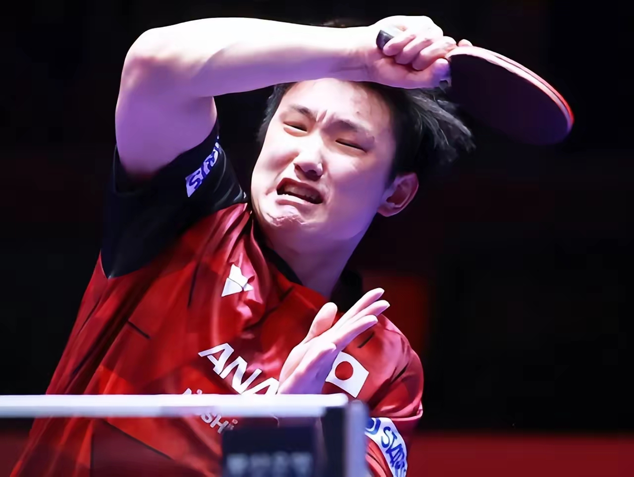 世俱杯-波兰队绝杀英格兰队，张本智和高光表现