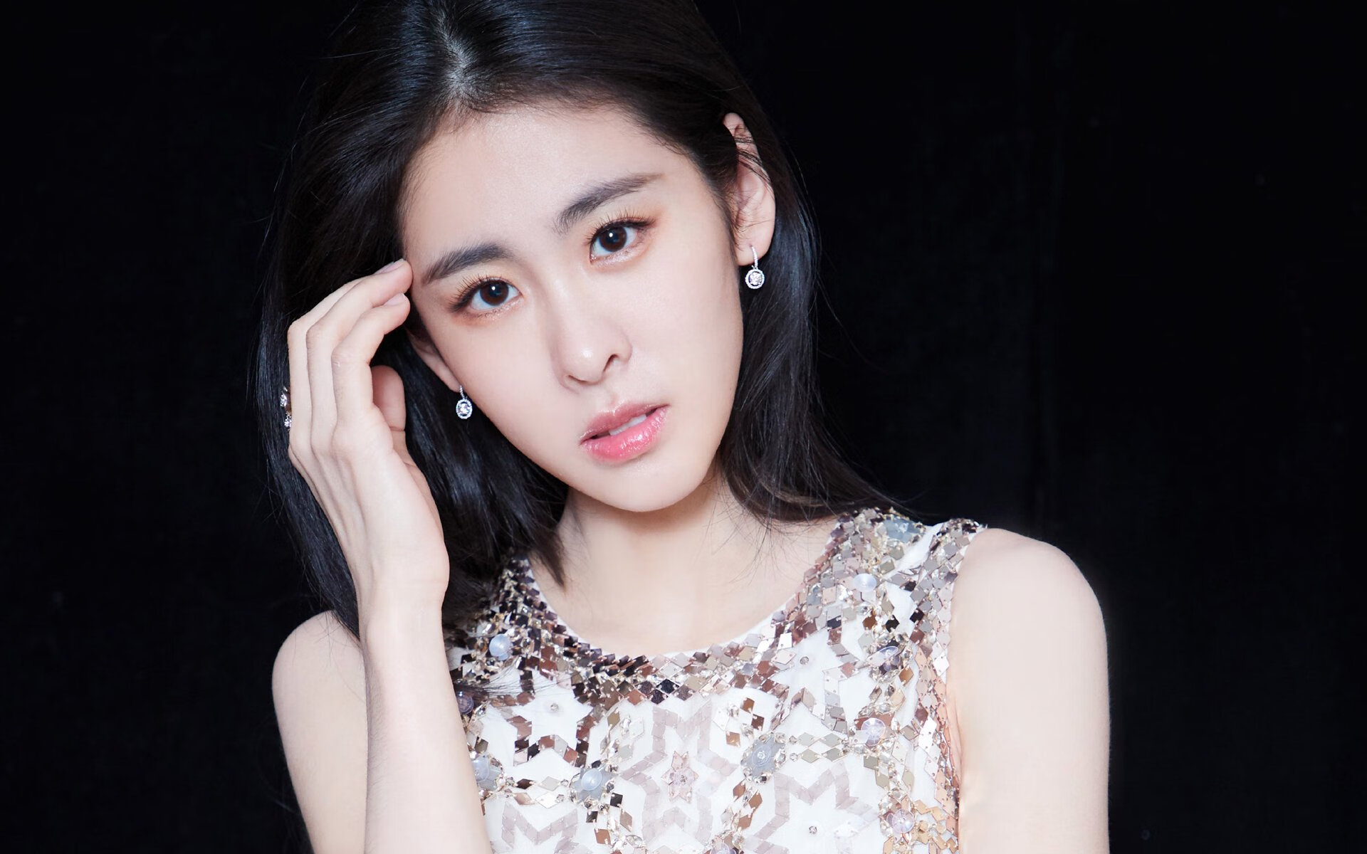 序章,当2043年森林狼的节奏算法,锁死上海队的每一次心跳