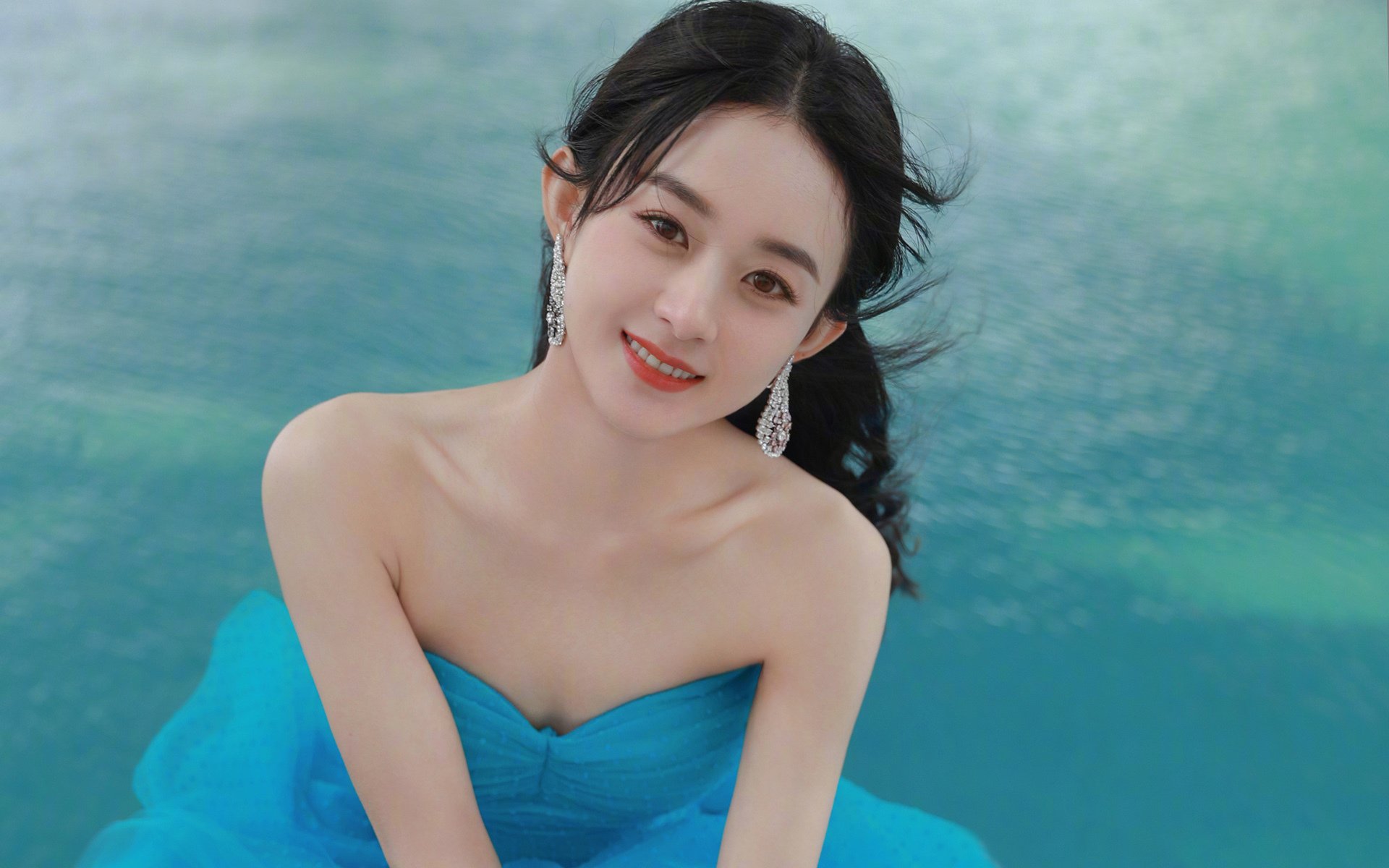 里昂绝杀智利，赖斯用节奏扼住命运的咽喉