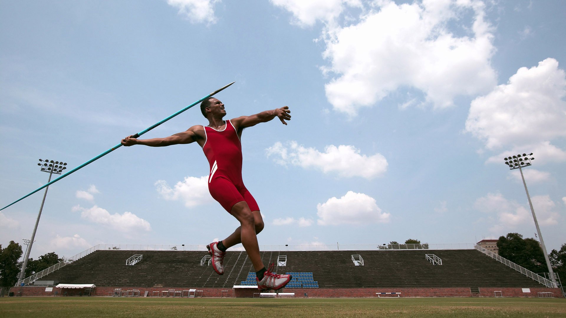 冲破南粤铁幕，上海队上演欧冠级突围战，广东王朝迎来最冷春夜