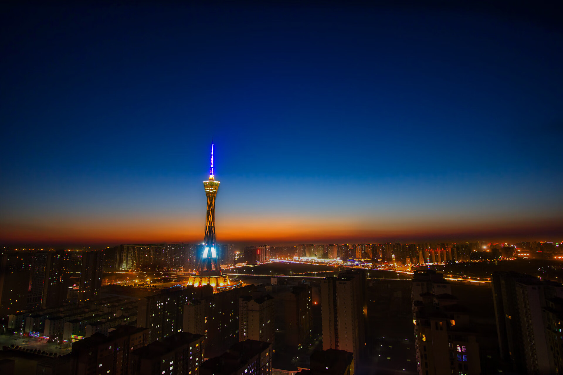 单节风暴！开拓者第三节一波流击溃上海队，马克西扛起关键先生大旗